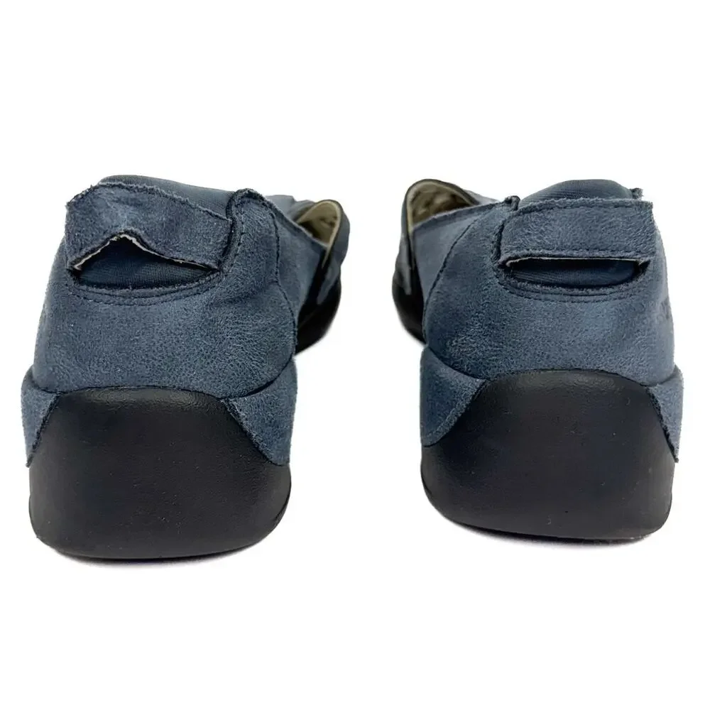 JBU Blue Faux‎ Suede Floral Cut Out Platform Slip-On 8.5 Comfort Athletic Chunky